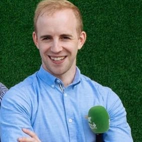 Craoltóir/Sports Journalist (📻 @rternag) Podchraoltóir/Podcaster (🎙@an_spotadubh) Láithreoir/TV Presenter (📺 Club ar @tg4tv) CoFounder (🗣 @SportsMind_Irl)