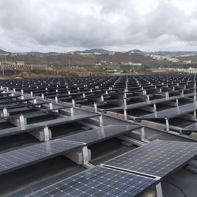 COMSA SERVICE Desarrollo Energético y Digital / TFM Energía Solar Fotovoltaica