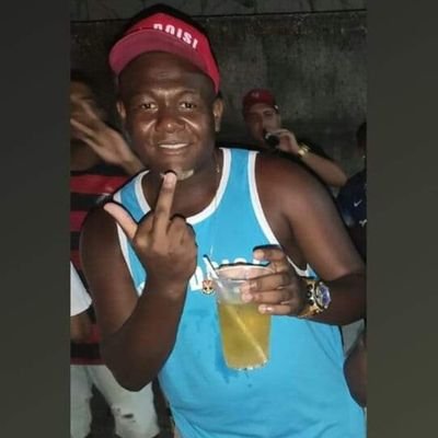 - Não me iludo com muito , porque eu vim do pouco!✌