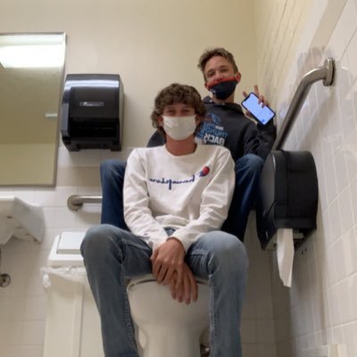 BrooksDalton6's profile picture. 