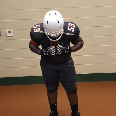 Child of God🙌🏾🙏 5’7 256pounds Young Athlete 💯🏈🔥Chosen 1 Big #5️⃣3️⃣Tryna achieve my Dream 🙏🏈c\o 21 Defensive Tackle Offensive Guard