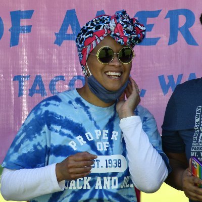 @Beyonce's favorite Chief Meteorologist. Natural hair icon. Yo' auntie does the forecast, chiille! Jack&Jill Mom & Marathoner. #EMAW 🕊ZPHIB