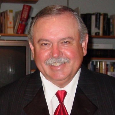 Age 76, veteran, father of seven, grandfather. I love reading, golf, photography, & UK. Blue politics living in the deep red state of Kentucky.