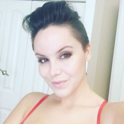 I am Jennifer (JENNI)by name i am 35 female with no kids ...never been married...5'7 feet tall and athletic and my religion is a Christian,never mind.....