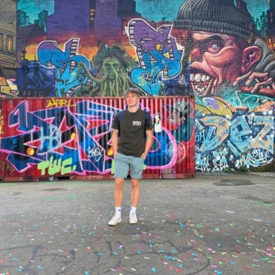 TaylorEeles's profile picture. ig.. tayloreeles