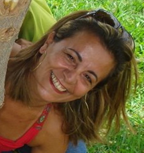 Paraibana, natural de Campina Grande, farmacêutica bioquímica e mãe de 4 filhos.