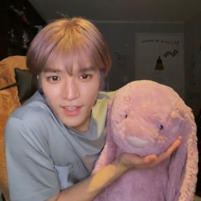 Khanomwanzii93's profile picture. NCT 💚 PLAVE 💙💜💗❤️🖤      ◕‿◕ l MANGA l BL Novel 📖 l Game 🎮 l Chiikawa