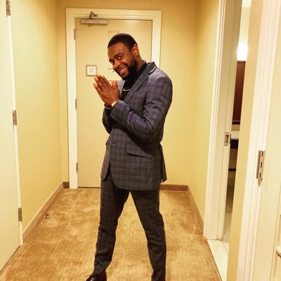 T_sperry37's profile picture. #collegeGraduate. Worcester state. Professional Conversationalist. Comedian. Friend.