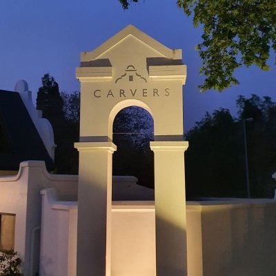 Carvers Restaurant and Tulbach Pub, established in 1983 in a charming Cape Dutch building off Beyers Naude Road near Cresta, Randburg. New management.