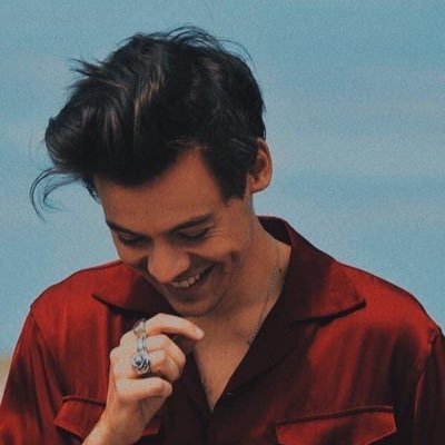 _babyliar's profile picture. (She/her & queen) 🌈✨ 🧚🏻‍♀️𝐓𝐏𝐖𝐊🧚🏻‍♀️✨🌈 “𝒯𝒽𝑒 𝓈𝒽𝑜𝓌 𝓂𝓊𝓈𝓉 𝑔𝑜... 𝒶𝓁𝓁 𝑜𝓋𝑒𝓇 𝓉𝒽𝑒 𝓅𝓁𝒶𝒸𝑒... 𝑜𝓇 𝓈𝑜𝓂𝑒𝓉𝒽𝒾𝓃𝑔”