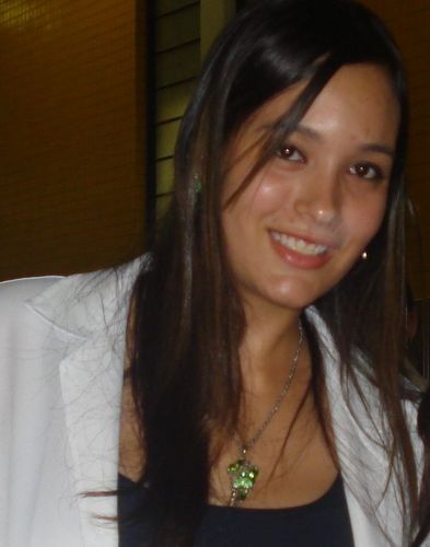 Estudante de Farmacia, 20 anos, Palmeirense ♥, Analista de laboratório Físico-químico e Microbiológico.