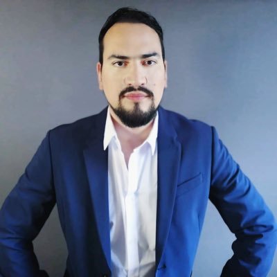 Artista Plástico y Visual - Director de Arte - Realizador Audiovisual - Fotógrafo - Músico.