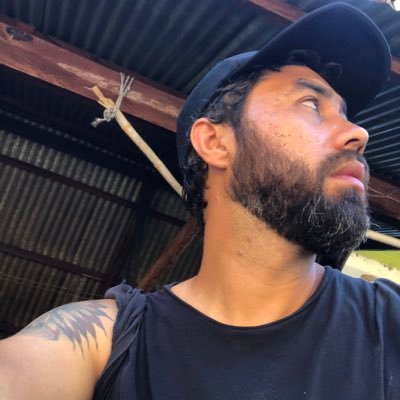 elobo527's profile picture. 