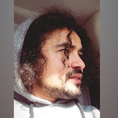 akingnel's profile picture. Güzel delirdik...

https://t.co/Qb0JROc54l