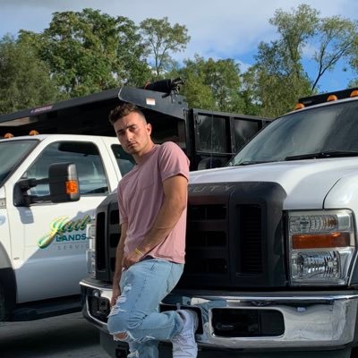 shit was dumb for a while, but I’m back. Instagram:@mattnidz