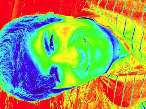No me pidas, por favor, que me integre.. porque soy underground