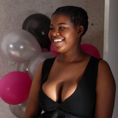 📍012💃✨
Libra baby✡️✨
Ufs🎓📚📚🎓
In a world where you can be anything,be yourself ✨✨