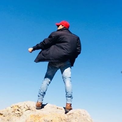 JozephMurga's profile picture. Dándote buenas razones para que no me sigas desde 1996. Fotografia.  • Vivir mata
•Economía,Bancas y Finanzas •