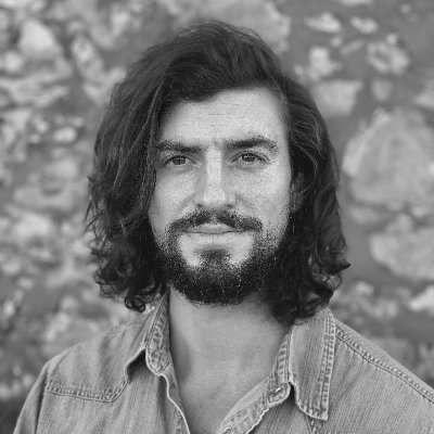 Singer / Songwriter / Pianist
https://t.co/RxAn6rx1c4 https://t.co/vT3hLVeX30 https://t.co/9p1f9hiBs4