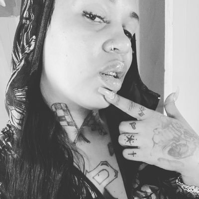 FEMALE RAPPER /WRITER/CEO HOMII GANG LLC, FOR BOOKING EMAIL HOMIIGANGCEO@ICLOUD.COM