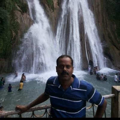 Ramki6Iyer's profile picture. Contest hunting🔍🔍🔍  listening music🎵🎶🎵 Nature Lover🍃🌻🌷Kashmir to Kanyakumari Silcher to Porbandar Traveller ✈✈✈✈✈ Foodie 😜😜😜 Love to Cook🇮🇳