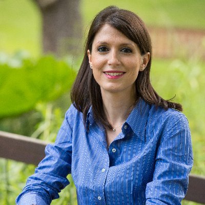 ElenaDav's profile picture. Associate Professor in Interpreting Studies, passionate about multimodality and technologies applied to interpreting and hybrid modalities.