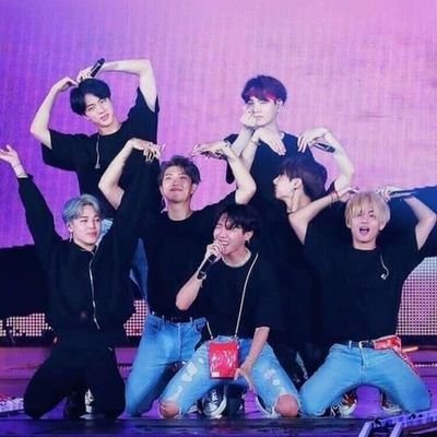 YumiRobloxpage1's profile picture. 💜ARMY💜
🖤BLINK🖤
🧡ONCE🧡