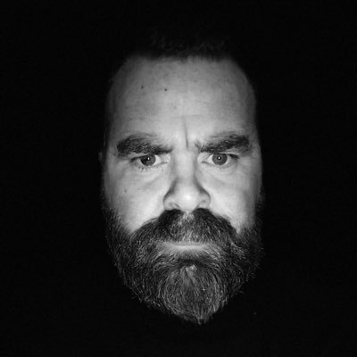 G_L_E_N_D_O_N's profile picture. Player of Electro and assorted other noises. Lover of trainers. Have one weird eye. Look like a serial killer.