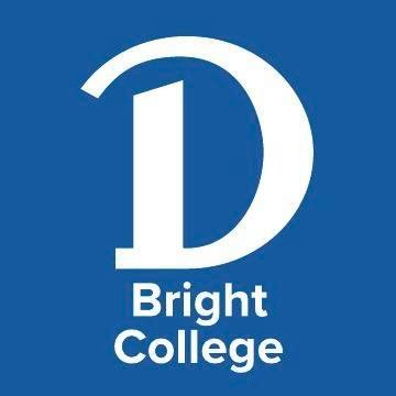 Bright College offers two full-time, two-year associates’ degrees. These programs guide students through a series of interdisciplinary, project-centered seminar