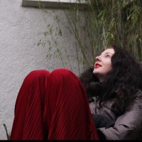 Alena (@alenawrites) 's Twitter Profile