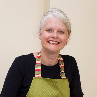 Help with creating plant based recipes, tips on local ingredients from a friendly Malvern vegan cookery school and cook.