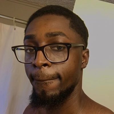 ShayD0T's profile picture. ISU Business grad 🎓 Chicago,IL