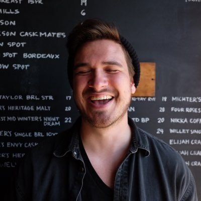 Lambertropolis's profile picture. 👋🏼