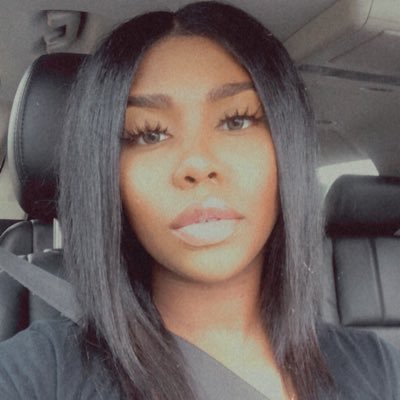 Kori’s Mom. Freelance mua// Bartender// bookings: Rsmp921@gmail.com