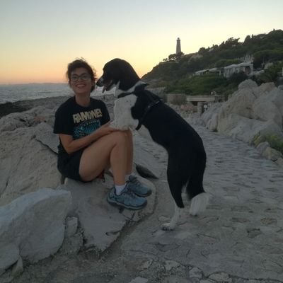 LorenaRomeo11's profile picture. we cannot look away!