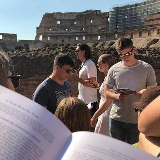 gayitupprivat's profile picture. private acc halt nehme nur leute an die ich kenne dies das (schwuchtel content wird geboten ;D)