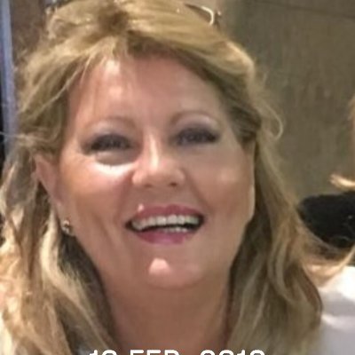 catalanina's profile picture. 