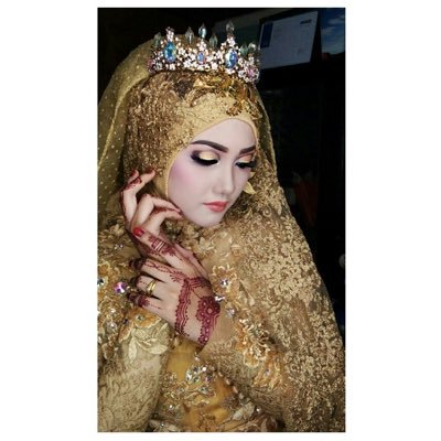 Nuhillya's profile picture. Pecinta Bakso🍲