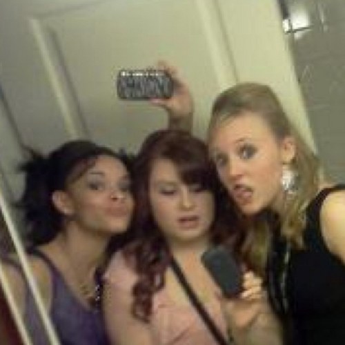 sugarsnoodles's profile picture. 