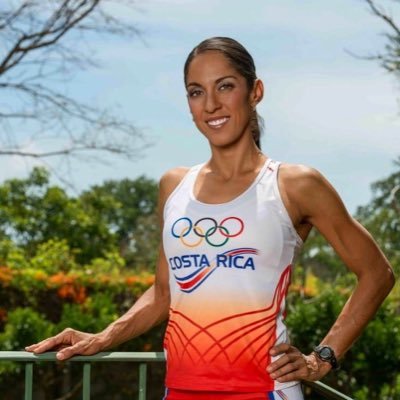 Atleta Olímpica de Maratón Pekín 2008 y Londres 2012. Nutricionista Clínica y Deportiva UCR