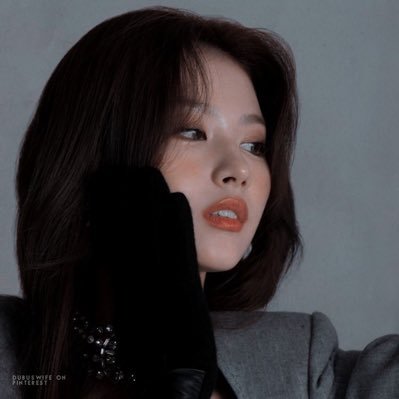 skxinxy's profile picture. once/girl group Stan