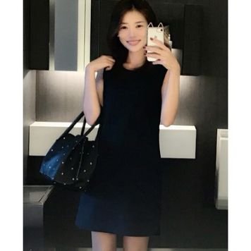 ビンボーな母子家庭育ち( ¯•ω•¯ )⇒介護職に就くもブラックすぎてうつ病になり退職⇒スーパーで働く⇒今の現状を変えたいと思い、ネットビジネスに出会う⇒3ヵ月で月収100万円達成💘
時間とお金が自由になって幸せな毎日に💗
わたしのように現状を変えたいと思っている人を無料でサポートしてます🌟