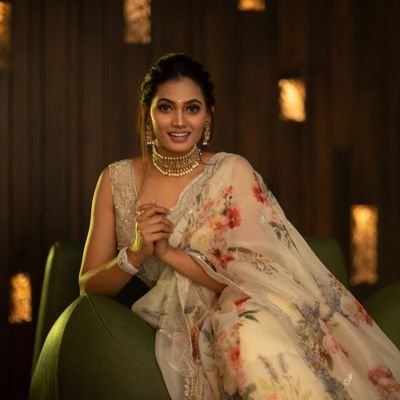 Spandana Palli Profile