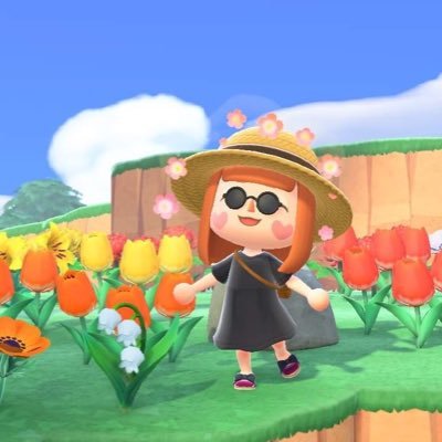 beesmakes's profile picture. I'm bees. I make stuff. Minis, dolls, nails, fanart. Currently deep into fe3h and Gideon the Ninth.