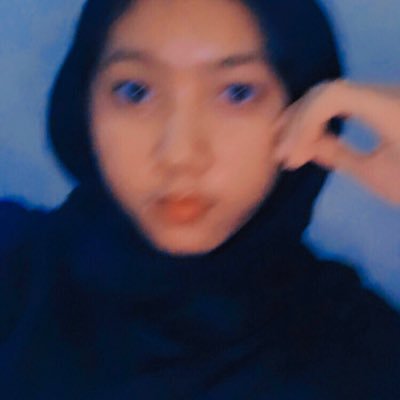 buryflurry's profile picture. lari ada wibu