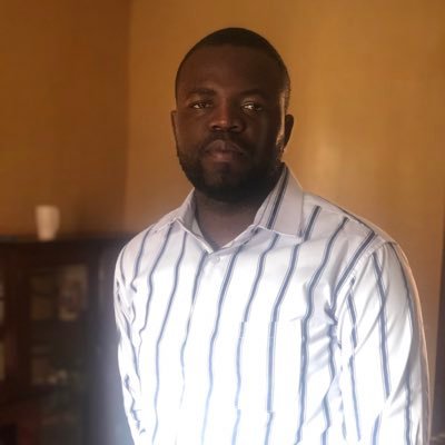 KombiTanda's profile picture. Économiste, spécialiste dans le domaine monétaire et Financier Analyste politique nationale et internationale Passionné par le football et basketball