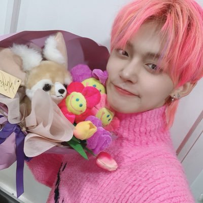 yeonjunniieee's profile picture. ミ☆ #연준: thank you for calling me 4th gen it boy — she/her