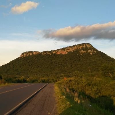 CarlosMendiePy's profile picture. (+18) en pareja, bisex... en busca de un chico, calentón amante de la masculinidad. Escribe al inbox.