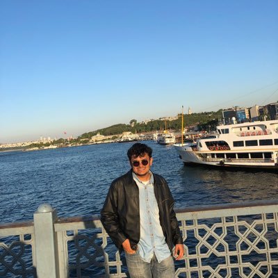 karandesai1809's profile picture. med student