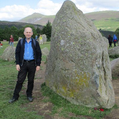 Reading and writing good fiction, and hiking. Author of 'Learning to Hug Again', and 'Anything That Wriggles' (Kindle).
Also present guided walks in London.